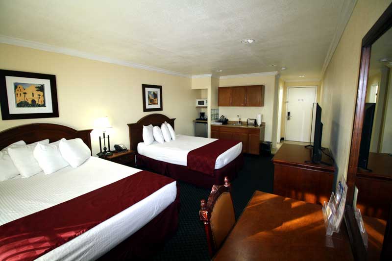 Clean Comfortable Accommodations Hotels Motels Lodging Buena Park Anaheim Knotts Berry Farm Disneyland Best Host Inn Buena Park California