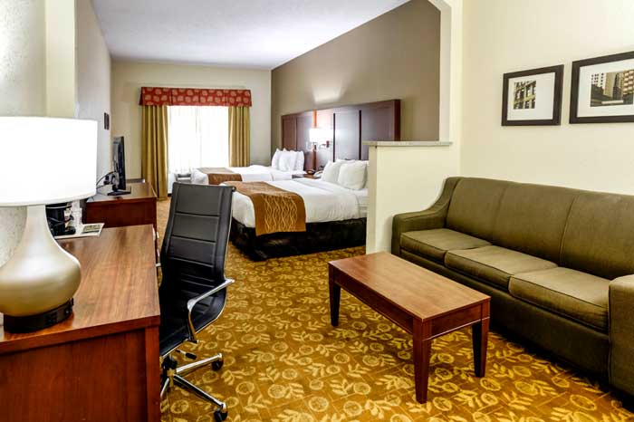 Comfort Suites Liberty Kansas City Missouri Mo Hotels Motels Indoor Heated Pool Comfort Suites Liberty Mo Family Wet Bard Fridge Microwave Sink Separate Living Area 2 Flat Screen Tvs Hotels Motels