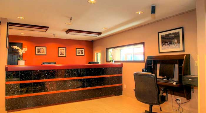 Photo Gallery Quality Inn And Suites Duke University Durham North