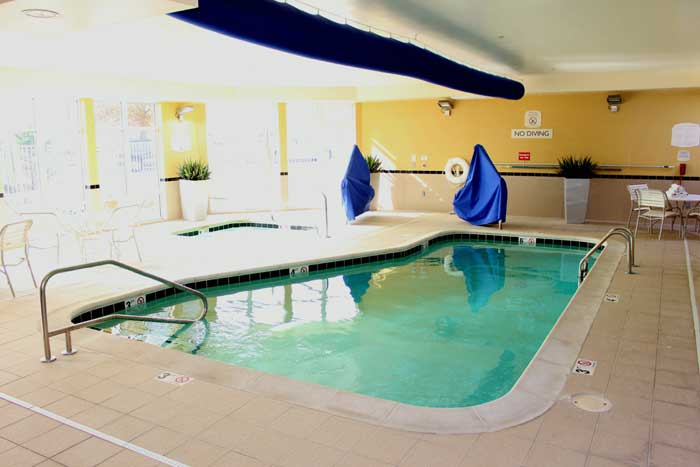 Hotels In Liberty Mo Fairfield Inn And Suites Kansas City Indoor Pool And Spa Great Hotels In Liberty Kansas City Clean Comfortable Newly Redeled Motels