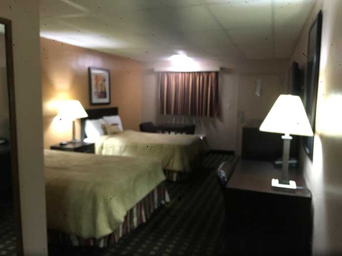 24 Hour Front Desk Newly Remodeled Rooms Hotels Motels Lodging