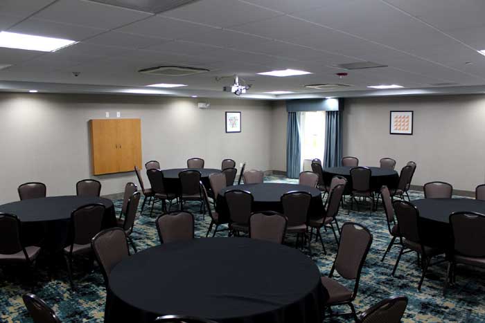 Meetings Functions Weddings Holiday Inn Shawnee Kansas