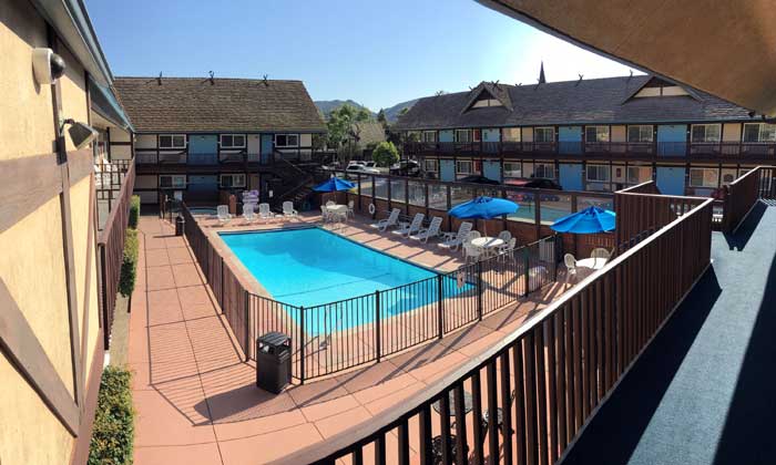 Hotels In Solvang Ca King Frederik Inn California Hotel The King Frederik Inn Solvang California