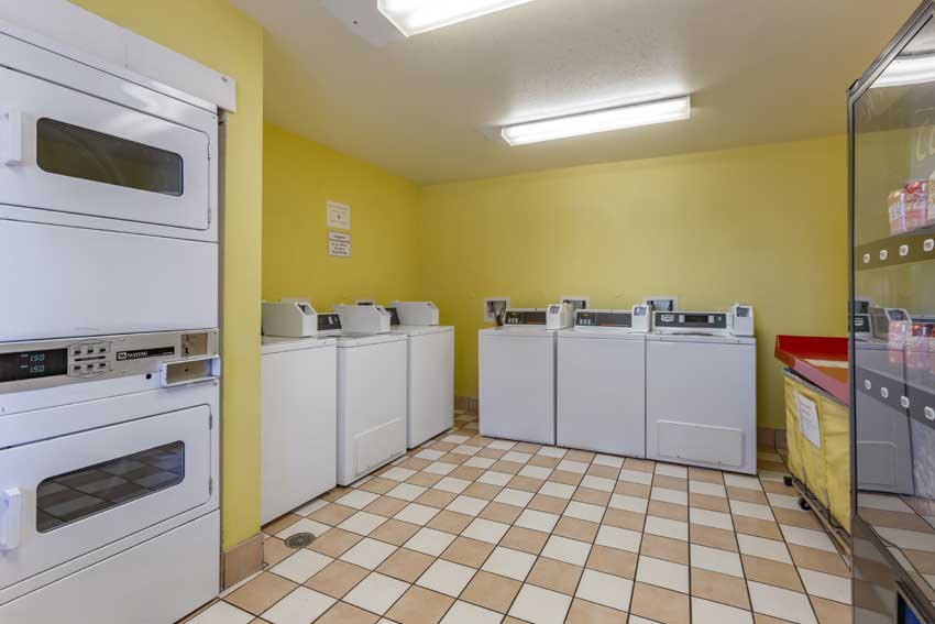 Laundry Clean Comfortable Discount Cheap Budget Extended StayLiving Albuquerque NM 
