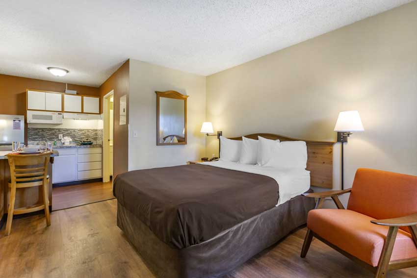 King Extended Stay Lodging Accommodations Clean Albuquerque New Mexico