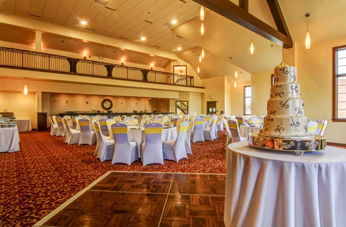 The Wildwood Hotel Missouri Boutique Hotel Motel Lodging Accommodations Budget Affordable Event Center Conference Center Wildwood MO Pet Friendly Family Suites