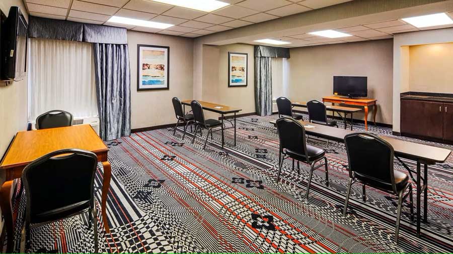 Amenities  Meeting RoomHotels Motels Amenities Newly Remodeled Free WiFi Free Continental Breakfast The Hotel at Dayton South Dayton OH Reasonable Affordable Rates Amenities Hotels Motels Lodging Accomodations Great Amenities Dayton Ohio